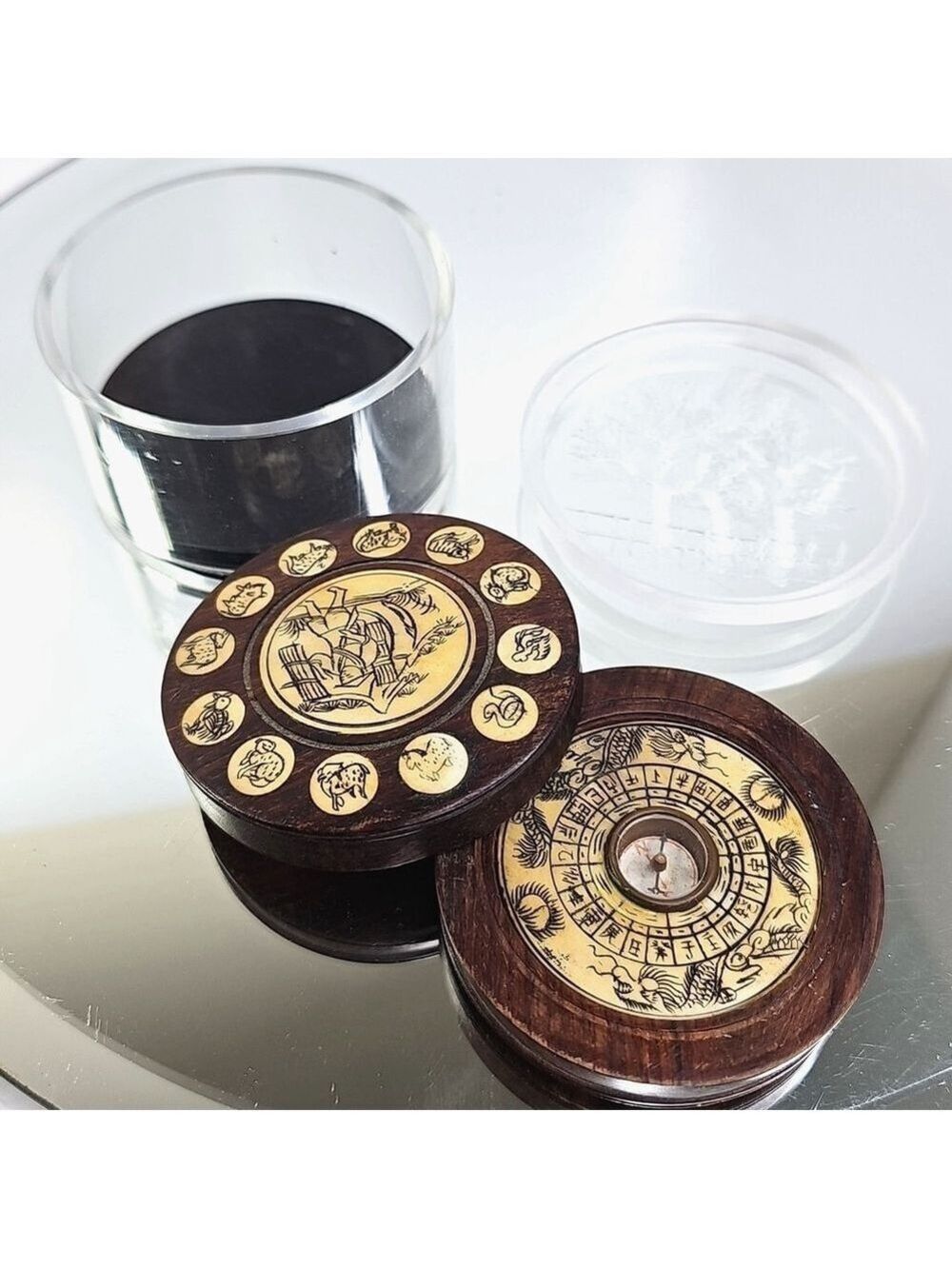 Vintage Chinese Zodiac Wood Compass Box Feng Shui Luopan Style Carved Round Case